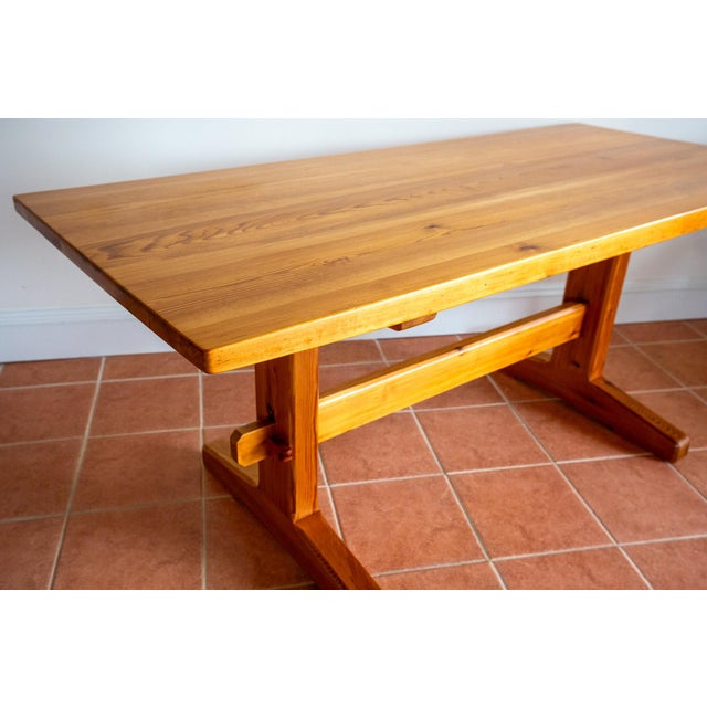 Mid-Century Modern Refectory Pine Dining Table in Blonde by Trestle R. Nance, 1960s For Sale - Image 4 of 18