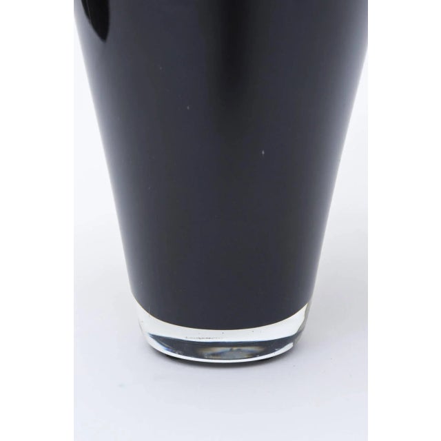 Vintage Murano Black Amethyst and Gold Foil Trumpet Glass Vase by Seguso, 1980's For Sale - Image 10 of 10