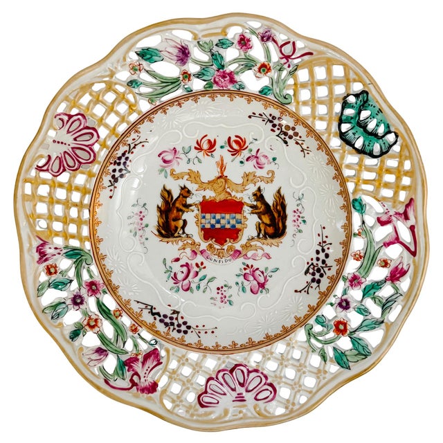 Late 19th Century 19th C. Edme Samson French Reticulated Armorial Bowls - Set of 4 For Sale - Image 5 of 13