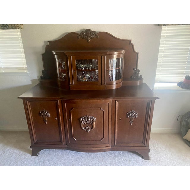 Mid 20th Century Exquisite Large Black Forest Style Carved Oak European Buffet/Sideboard With Unique Curved Glass Display For Sale - Image 16 of 18