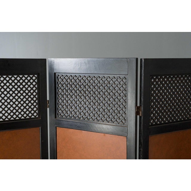 USA, ca. 1920s. A handsome three-panel folding screen or room divider with strong Arts & Crafts design. Features sturdy...