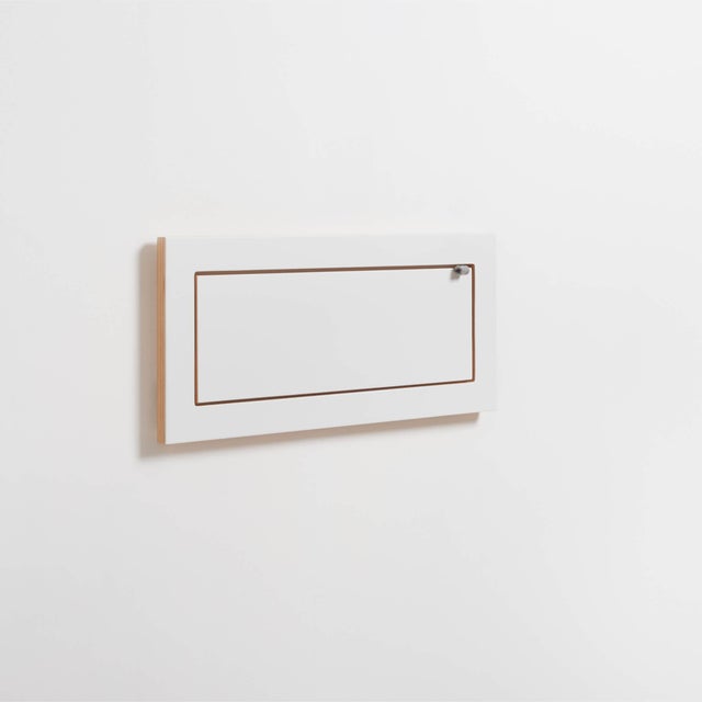 Fläpps Shelf 60x27-1 – The Slim and Narrow One This narrow and slim beautiful folding shelf likes to nestle up with...