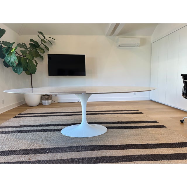 Knoll Saarinen Oval Dining Table Chairish