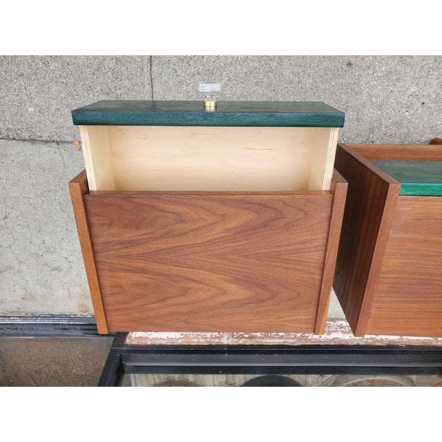 Not Yet Made - Made To Order Emerald Night Stands - a Pair For Sale - Image 5 of 15