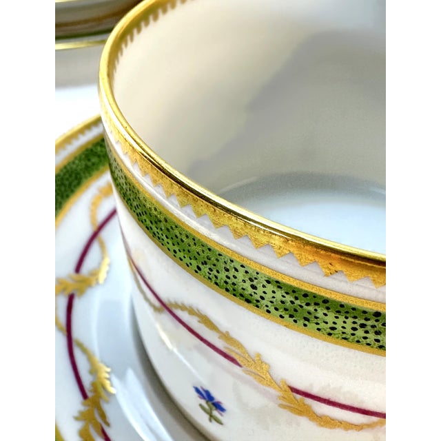 Rococo 1960s Haviland Vieux Paris Green 12-Piece Porcelain Set – Teacup Dessert Set, Tiffany & Co. For Sale - Image 3 of 8
