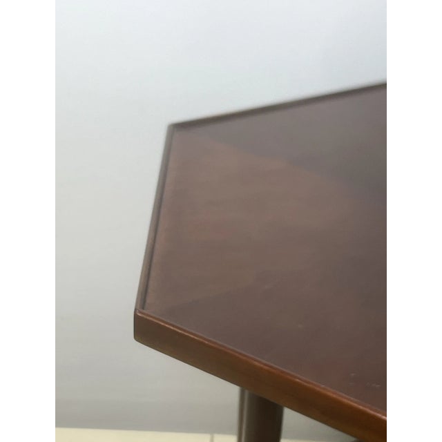 Mid-Century Modern Vintage Maryland Classic Vintage Hexagon End Side Table For Sale - Image 3 of 9