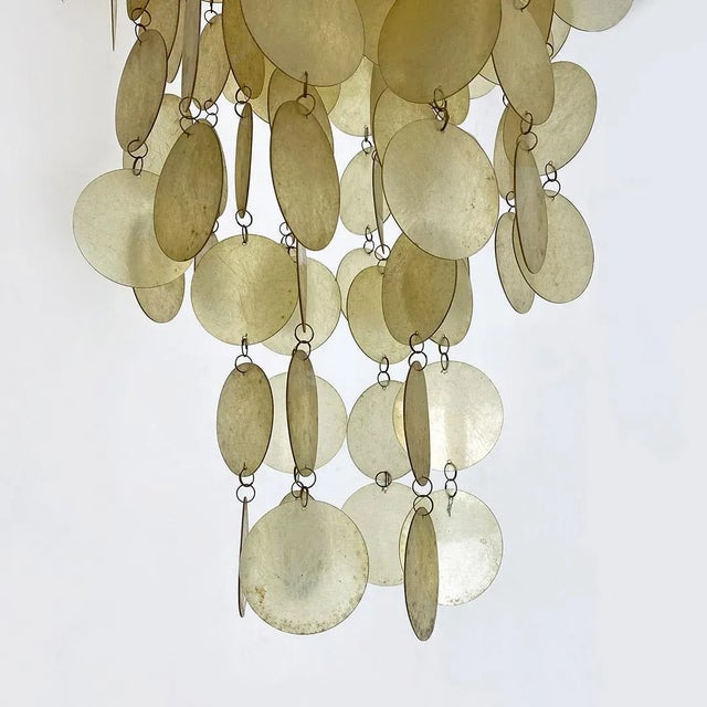 Italian Mid-Century Modern Golden Plastic Cascade Chandelier, 1970s For Sale - Image 10 of 13