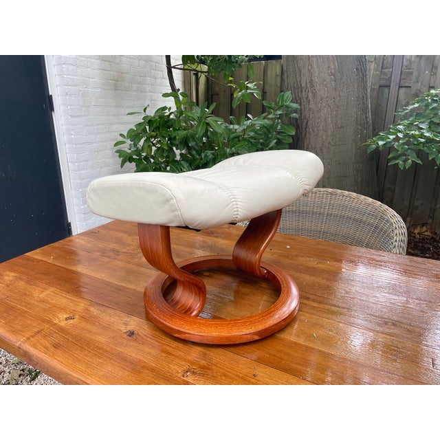 Brown Leather Ottoman by Ekornes Stressless, 2010s For Sale - Image 8 of 17