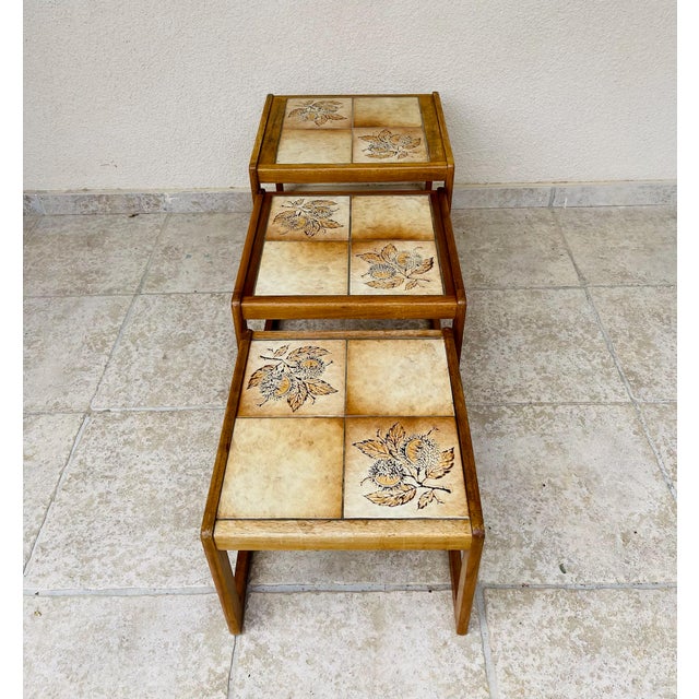 Ceramic Vintage Nesting Tables in Teak and Earthenware, 1960s, Set of 3 For Sale - Image 7 of 16
