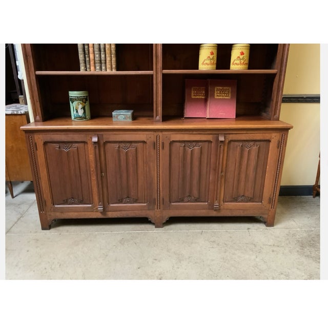 Antique Neo-Gothic Bookcase in Oak, 1880 For Sale - Image 12 of 13
