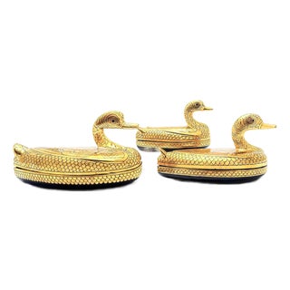 Large Mid-20th Century Burmese Gilt Lacquer Duck Trinket Boxes, Set of 3 For Sale