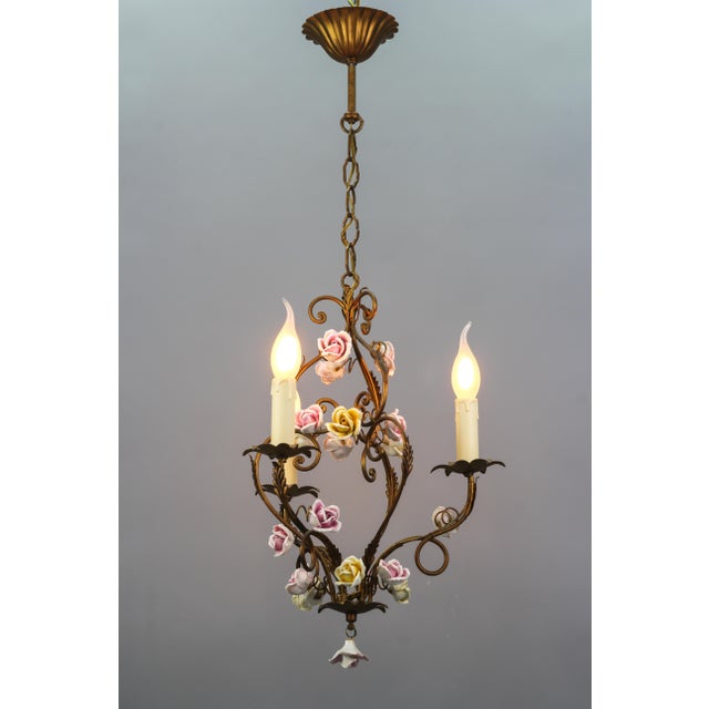 Italian Florentine Golden Metal Three-Light Chandelier with Porcelain Roses, 1970s For Sale - Image 17 of 18