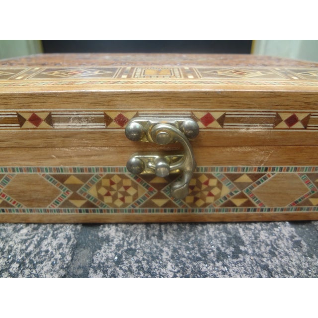 Mid 20th Century Vintage Rectangular Moroccan Inlaid Decorative Box For Sale In Houston - Image 6 of 12