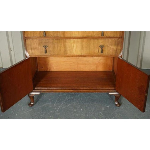 Walnut Chest of Drawers from Waring & Gillow LTD, 1930s For Sale - Image 3 of 13