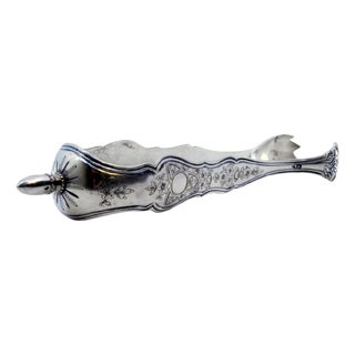 Claws-Shaped Silver Ice Tongs with Engraved Plant Motifs For Sale