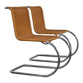 1970s A Pair of Attributed Mies Van Der Rohe 'Mr20' Cantilevered Chairs For Sale