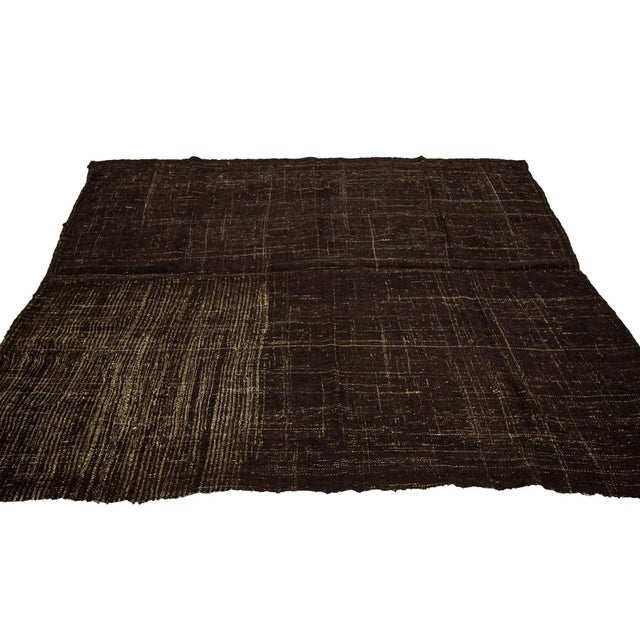 Contemporary 1960s Vintage Dark Brown Kilim Rug- 7′2″ × 9′4″ For Sale - Image 3 of 7