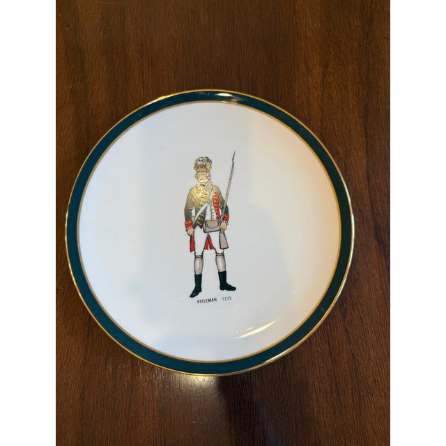 Mid 20th Century United States Ceramic Co. Plates - Set of 4 For Sale - Image 4 of 12