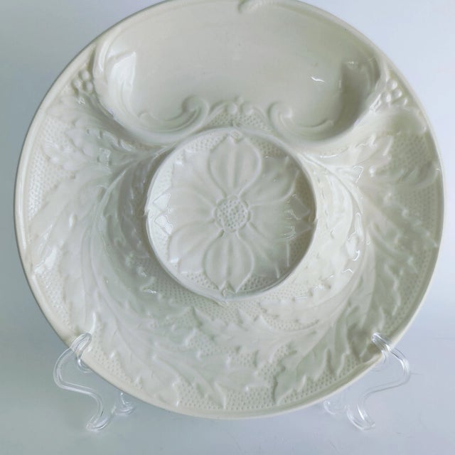 Mid-Century Modern Vintage Mid-Century Modern French Gien Majolica Cream Artichoke/Oyster Plates - Set of 3 For Sale - Image 3 of 4