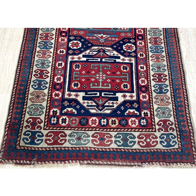 Antique 1880s Caucasian Kazak Runner 3.2' X 8' (97cm X 244cm) For Sale In New York - Image 6 of 8