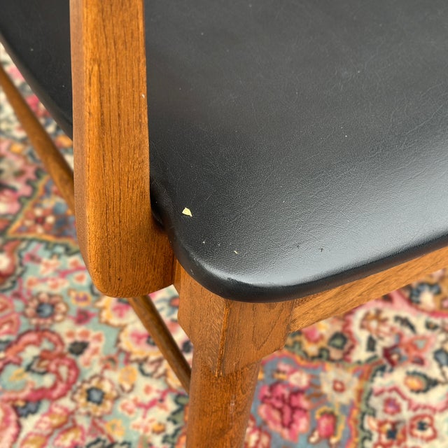 Mid-Century Modern Mid-Century Modern Lane Acclaim Dining Captain's Chair For Sale - Image 3 of 11