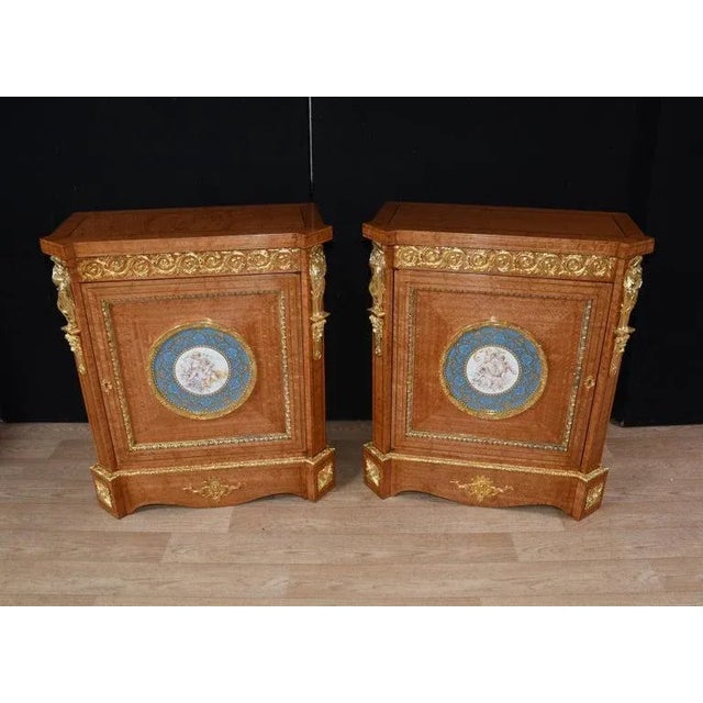 French Napoleon III Satinwood Side Cabinets, 1910s, Set of 2 For Sale - Image 5 of 13