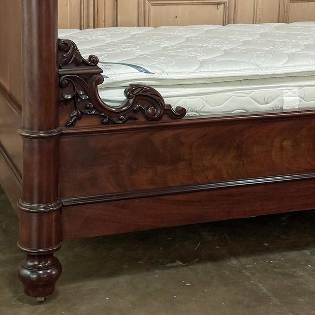 19th Century Napoleon III Period Mahogany Wall Bed For Sale - Image 11 of 18