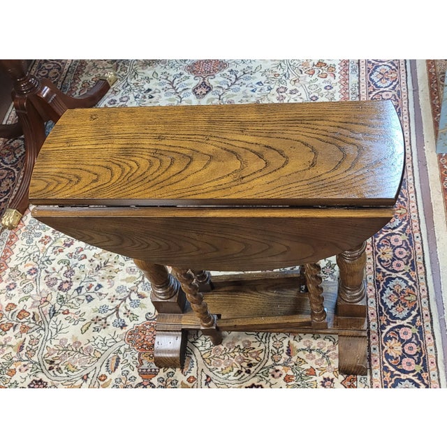 1940s Baker Barley Twist Diminutive Oak Drop Leaf Table For Sale In Philadelphia - Image 6 of 11