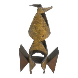 Example of Brutalist Sculpture