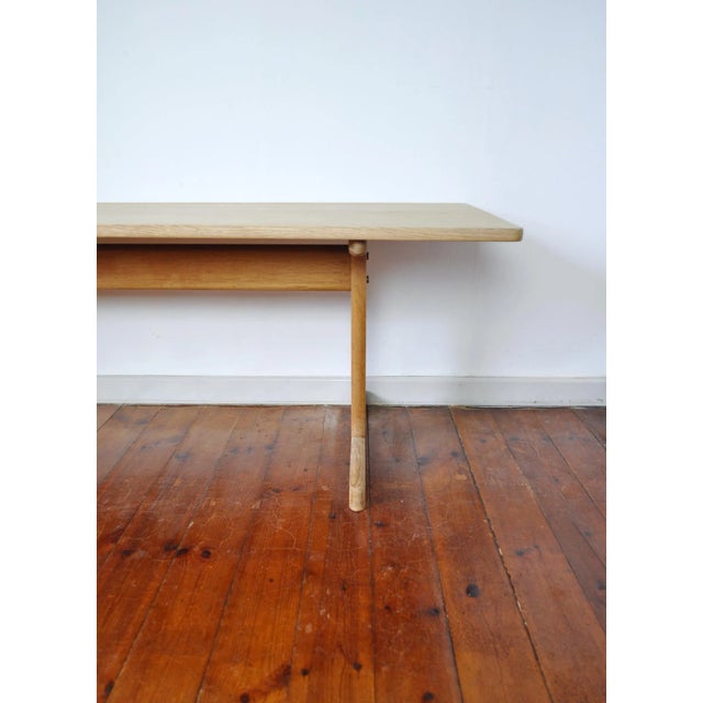 Coffee Table in Solid Oak by Børge Mogensen for Fredericia Stolefabrik, 1960s For Sale - Image 3 of 7