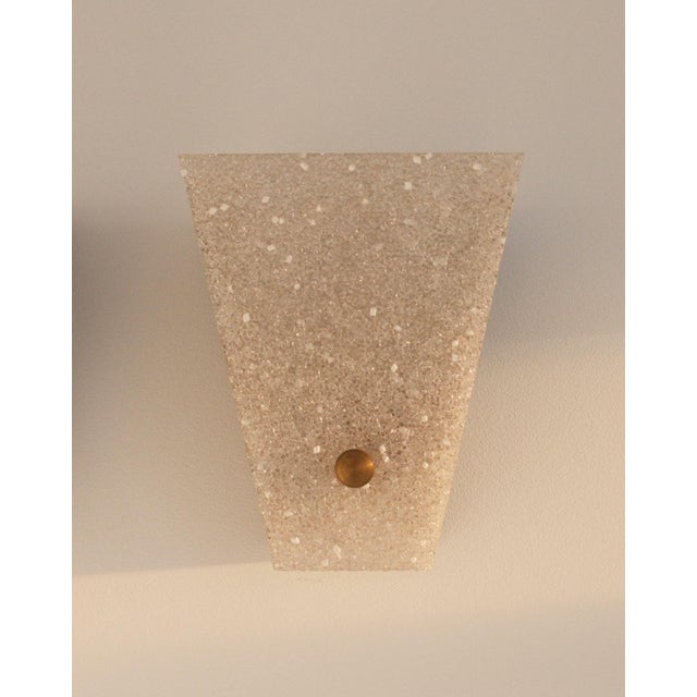 French Textured Acrylic Glass Wall Sconces, 1960s, Set of 2 For Sale - Image 3 of 8