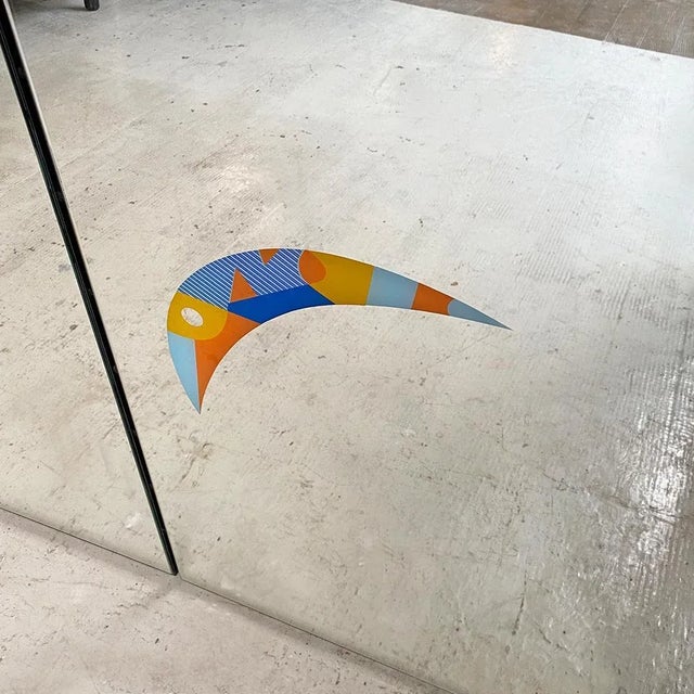 Large Modern Italian Decorative Mirror with Multicolored Abstract Design, 1980s For Sale - Image 9 of 10