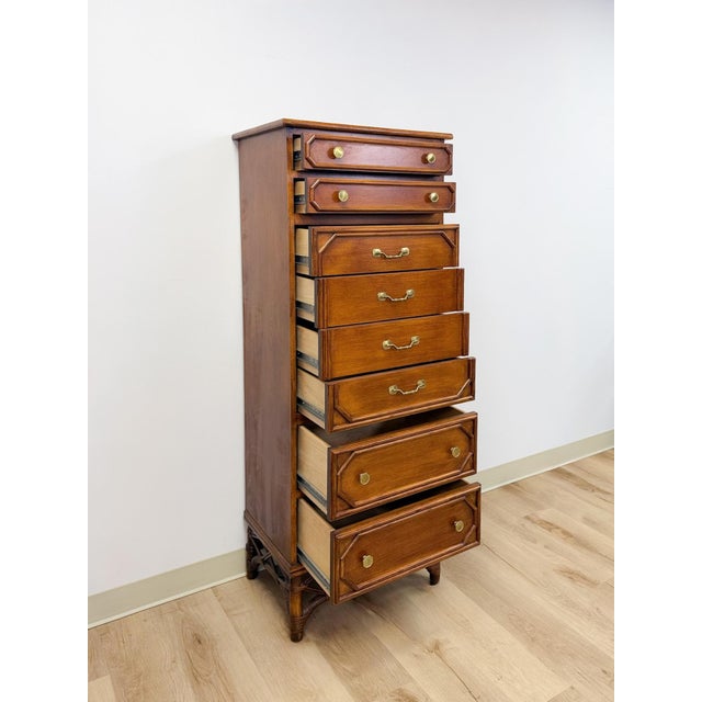 Brown Mid 20th Century Ficks Reed Faux Bamboo Lingerie Chest Eight Drawers Brass Hollywood Regency For Sale - Image 8 of 11