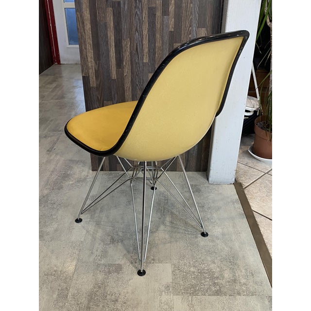 Textile Vintage Yellow Vinyl-Covered Fiberglass Chair by Charles and Ray Eames for Herman Miller, 1950s For Sale - Image 7 of 18
