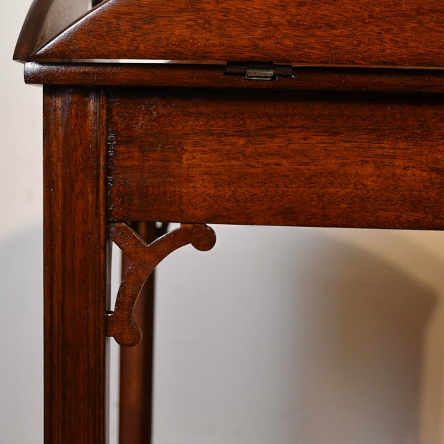 1920 Antique Sahon Ny. English Chippendale Mahogany Butler / Server Table For Sale - Image 10 of 18