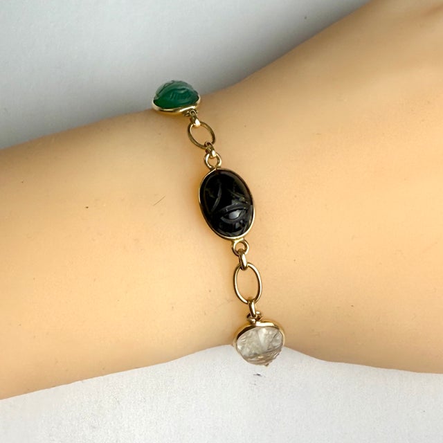 Gold Vintage 14k Yellow Gold Scarab Gemstone Bracelet Carved Semi-Precious Scarabs For Sale - Image 8 of 9