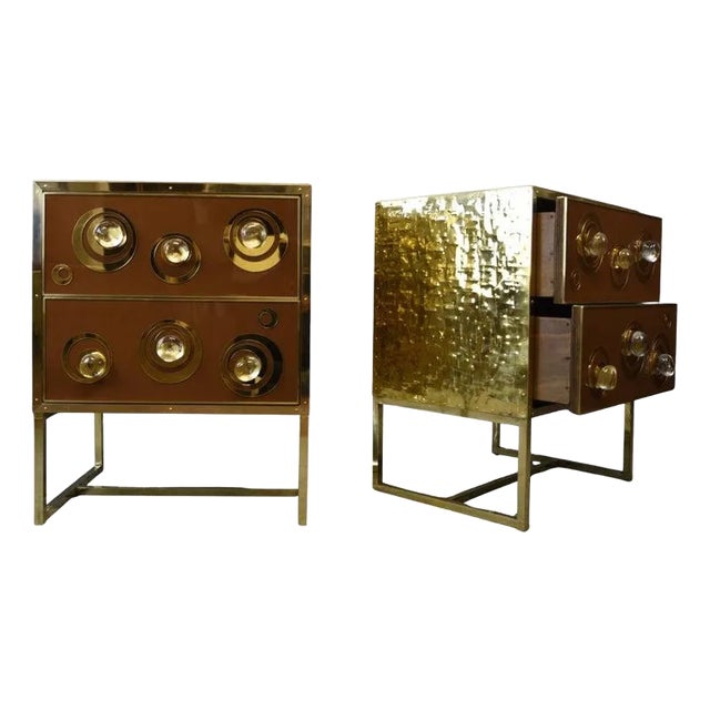 Pair of Luxurious Brown Bedside Tables With Glass & Brass For Sale