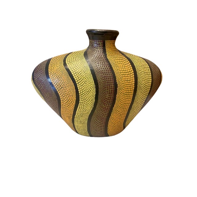 Large Decorative Balinese Dotted Vase, 2000s For Sale - Image 6 of 6