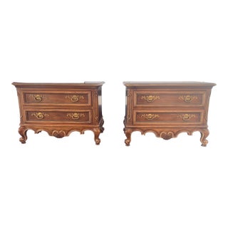 Louis XV French Provincial Drexel Heritage Brittany Collection Nightstands Pair For Sale