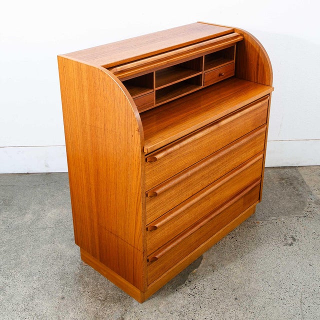 1960s Mid Century Danish Modern Desk Rolltop Secretary Teak Wood Denmark Vintage For Sale - Image 4 of 12