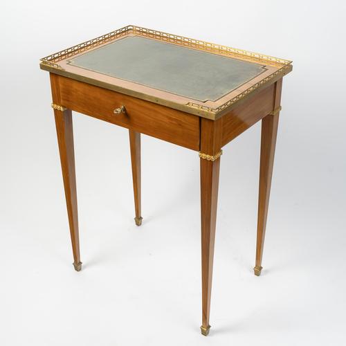 Small Louis XVI Writing Desk in Wood and Gilded Bronze For Sale - Image 3 of 5