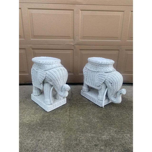 Mid-Century Modern 1970s White Wicker Rattan Elephant Garden Stools or Side Tables, Pair For Sale - Image 3 of 10