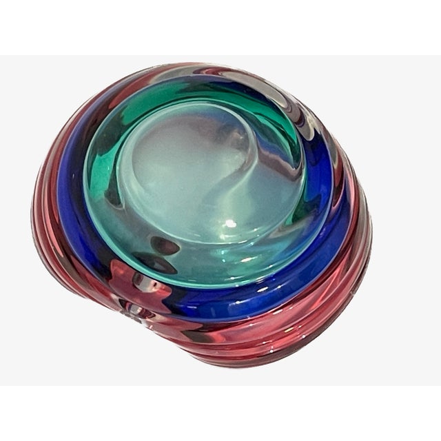 Archimede Seguso 1960s Mid-Century Tricolor Murano Glass Geode Bowl Attributed to Archimede Seguso For Sale - Image 4 of 9