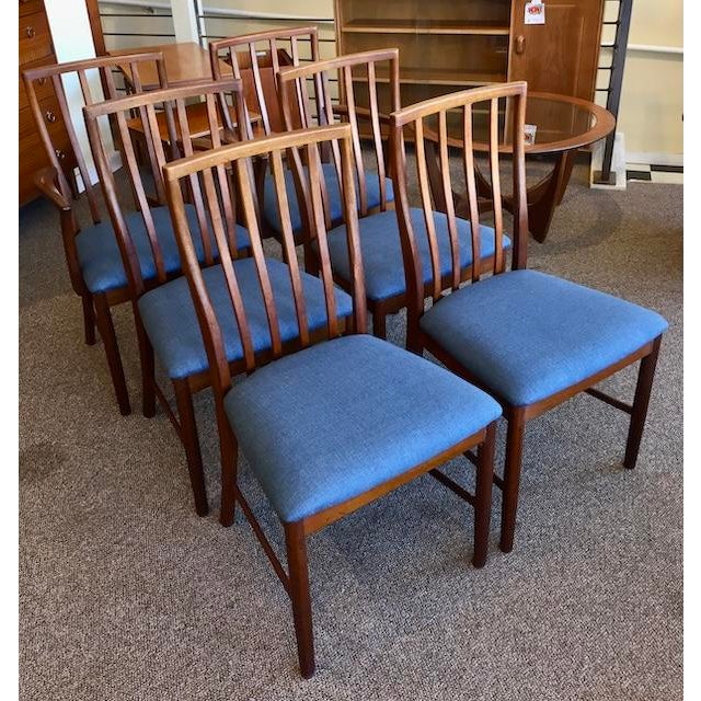 Set of Six Mid Century Modern Teak Frame Dining Chairs c.1960 For Sale - Image 4 of 7