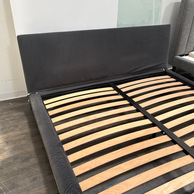 European King Size Antonio Citterio for B&b Italia Atoll Bed Frame For Sale - Image 12 of 12