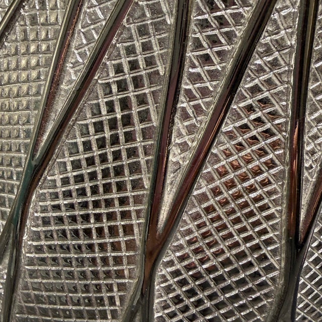 Silver Vintage Pair Chapman Luxury Silver Teardrop Glass Table Lamps Heavy Ribbed Decor For Sale - Image 8 of 11