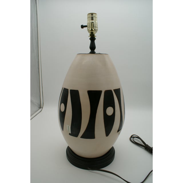 Contemporary Late 20th Century Black & Ivory Geometric Chulucanas Pottery Lamp – Handcrafted Peruvian Art Large Egg Vase Shape For Sale - Image 3 of 8