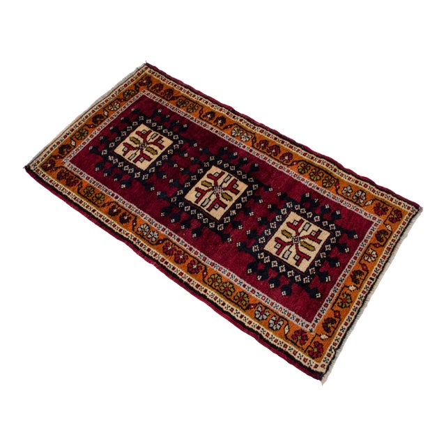1970s Hand Knotted Turkish Rug, Door Mat, Entryway Rug, Bath Mat, Kitchen Decor, Small Rug - 1′8″ × 3′1″ For Sale