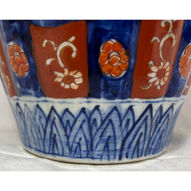 Imari Porcelain Large Antique 19th Century Fluted Imari Vase Decorated With Colorful Birds Iand Floral Patterns - From England For Sale - Image 4 of 12