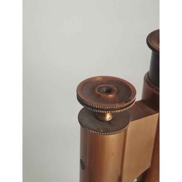Metal Antique No 975 Microscope in Brass from Beneche & Wasserlein, Berlin, 1850s For Sale - Image 7 of 14